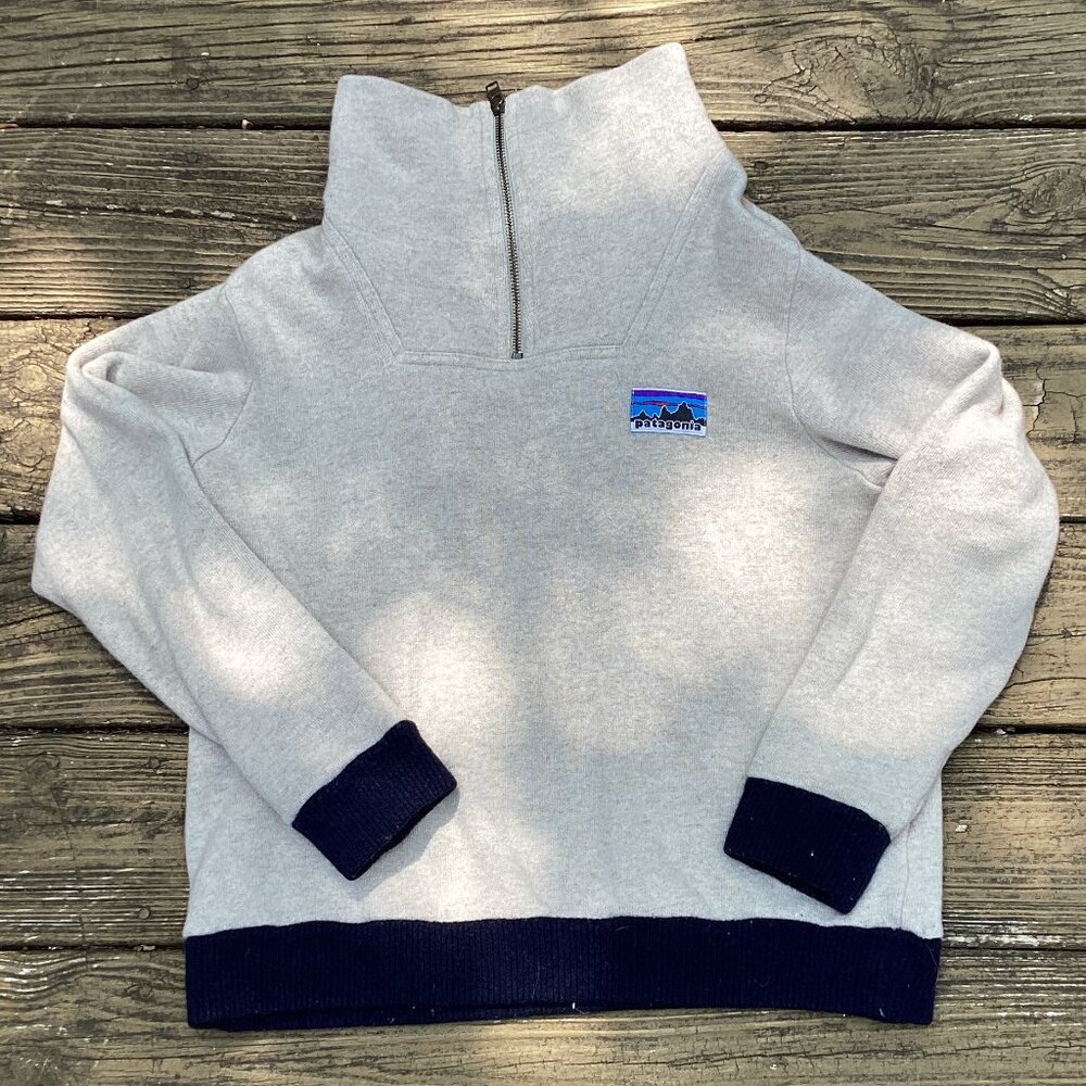 Patagonia Vintage Style Tan/Navy Quarter Zip Sweater Fleece Pullover Size Small